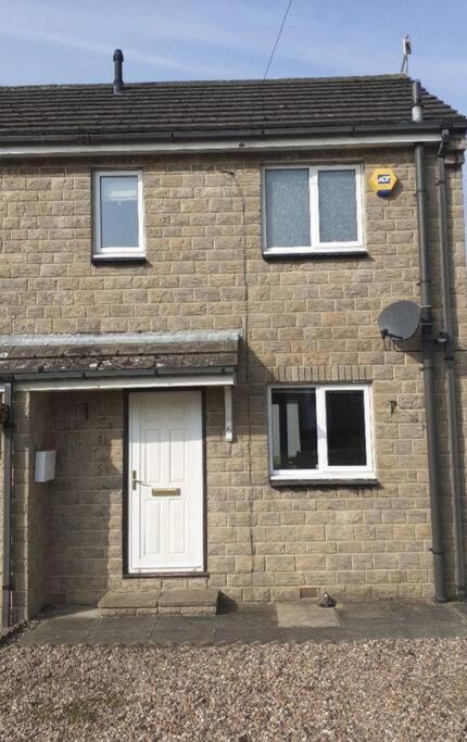 Alexandra Place Skipton Child And Dog Friendly ภายนอก รูปภาพ