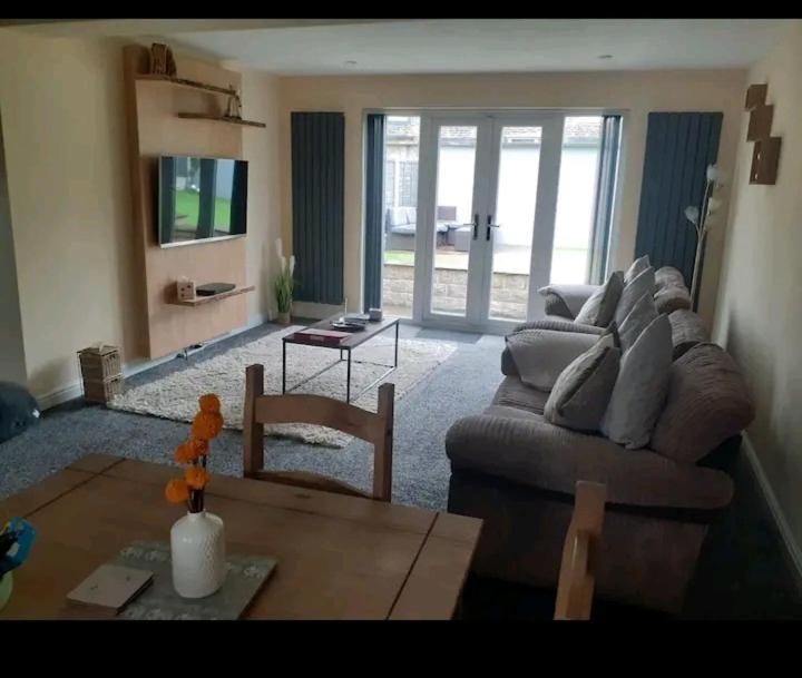 Alexandra Place Skipton Child And Dog Friendly ภายนอก รูปภาพ